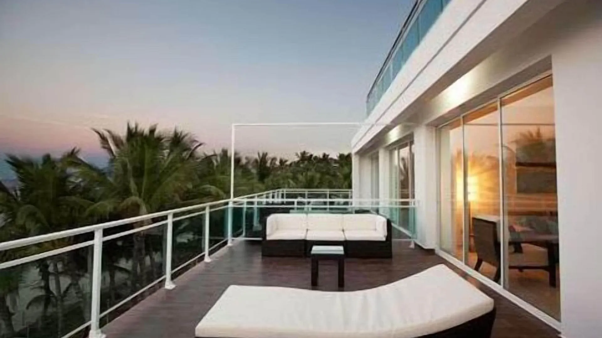 Watermark Luxury Oceanfront All Suite Hotel Cabarete
